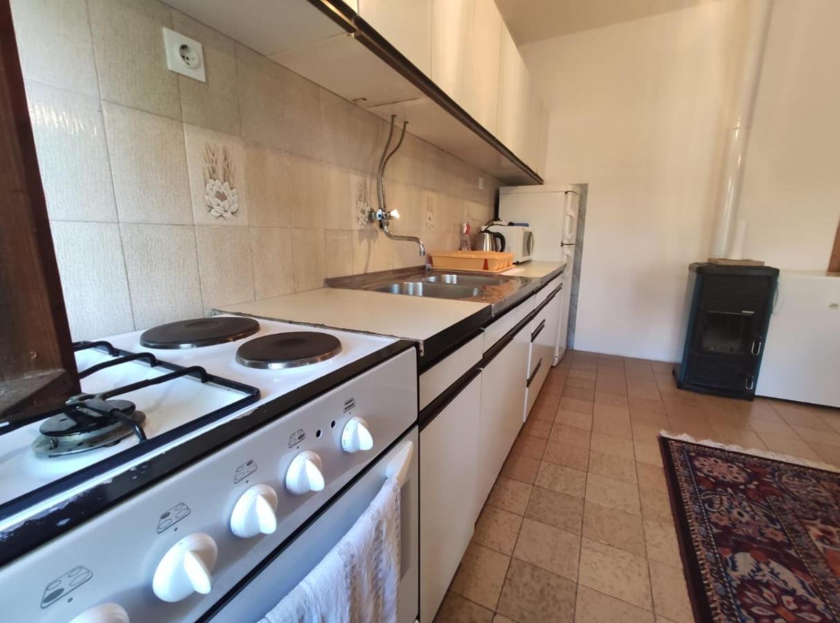 Family Apartment Near Beach Биоград на Мору Екстериор снимка